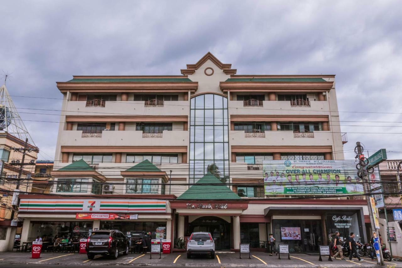 La Fiesta Hotel Iloilo Exterior foto